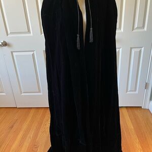 Elegant Black Velvet Opera Cape